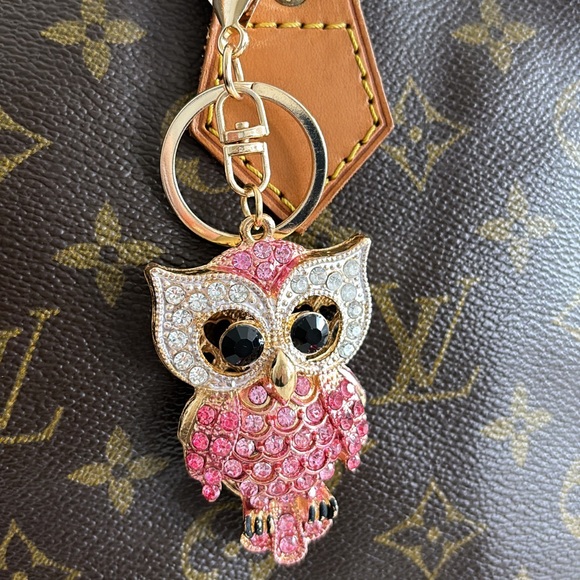 Accessories - NEW💃Cute Rhinestone Owl Keychain Sparkling Rhinestones Versatile Key Ring Purse